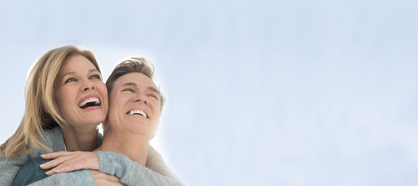 Moderne Zahntechnik – glückliche Patienten bei Heberle Dental